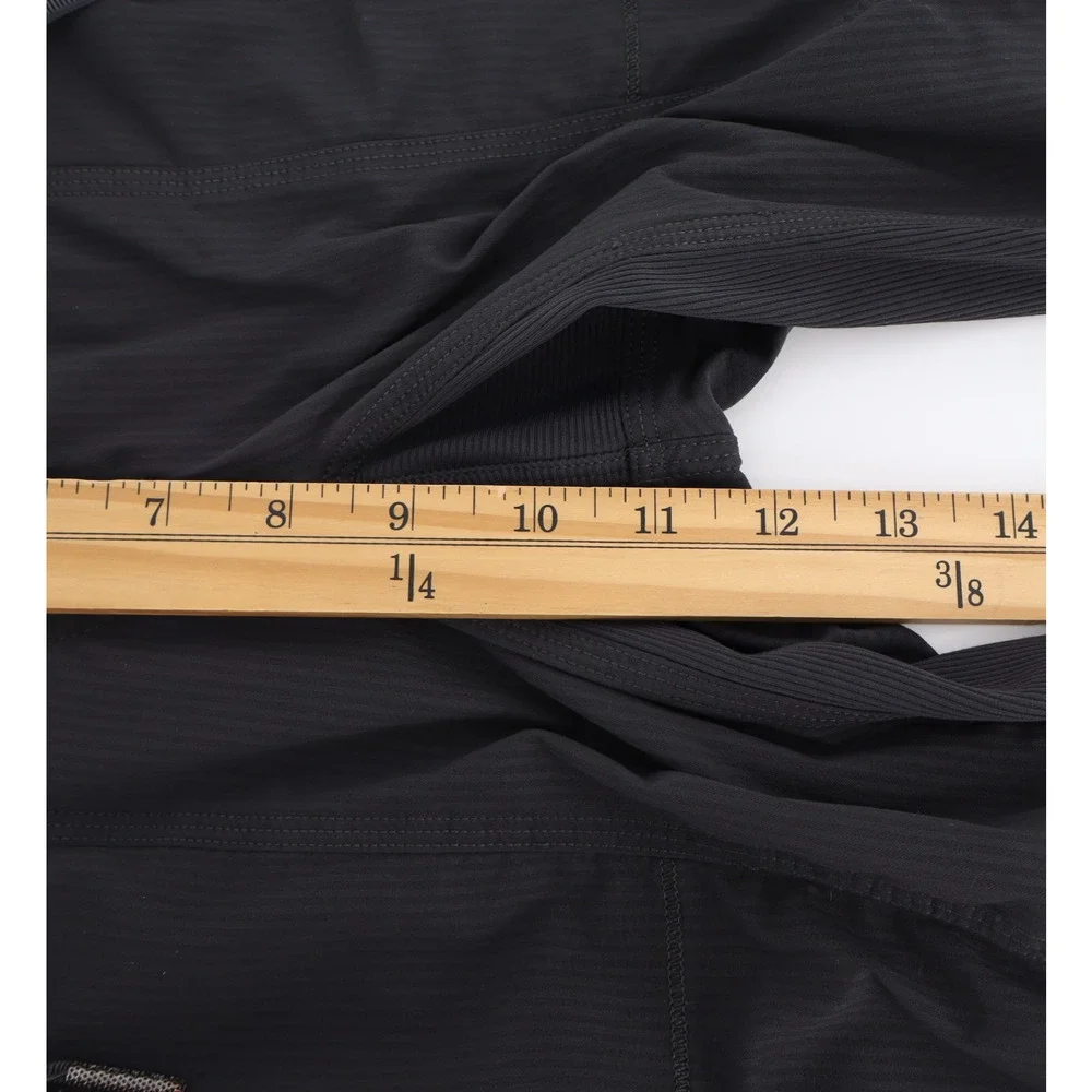 lululemon athletica excellent preowned
